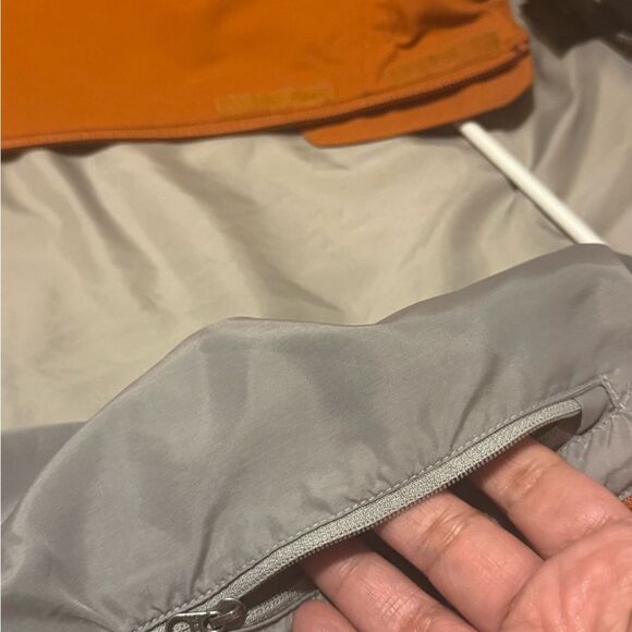 THE NORTH FACE Men Large Orange Hyvent rain windbreaker Jacket - Picture 7 of 14